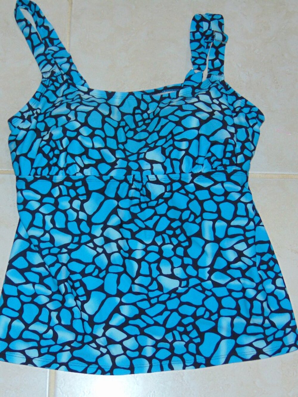 Swimsuit For All Women Tankini Top Built In Bra Black Print Size 14 Nylon Blue